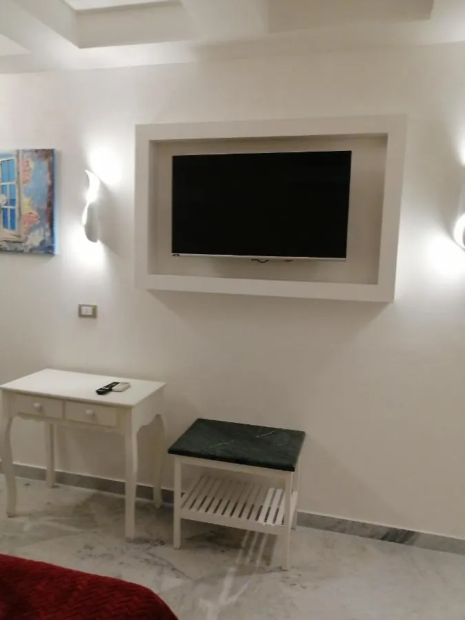 Federico 70 Giada Economy Hotel Palermo Capsulehotel