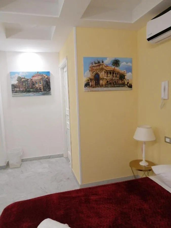 Hotel a capsule Hotel Federico 70 Giada Economy Palermo Italia